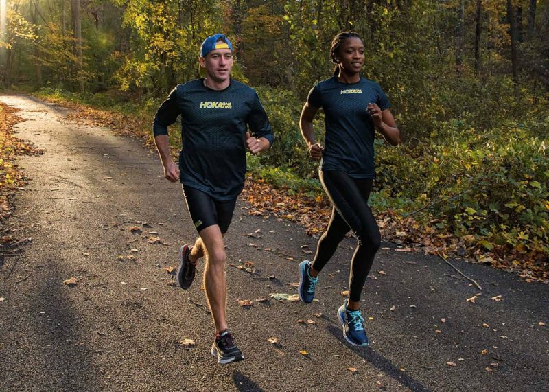 í˜¸ì¹´ ì˜¤ë„¤ì˜¤ë„¤(HOKA ONE ONE)