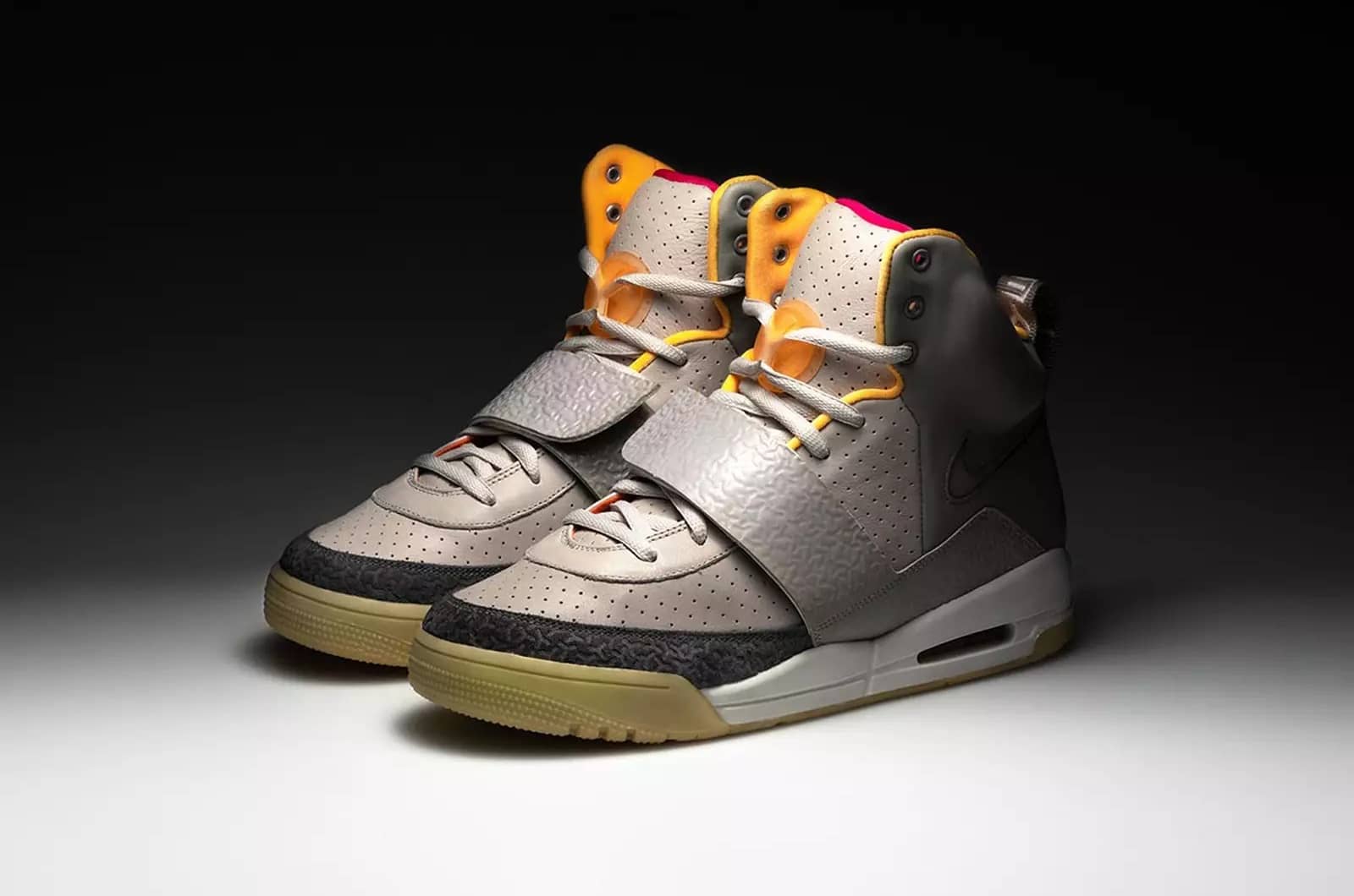 SIZE 스토어, 에어 이지 1 젠 그레이 드로우 Air YEEZY 1 Zen Grey Draw from Size
