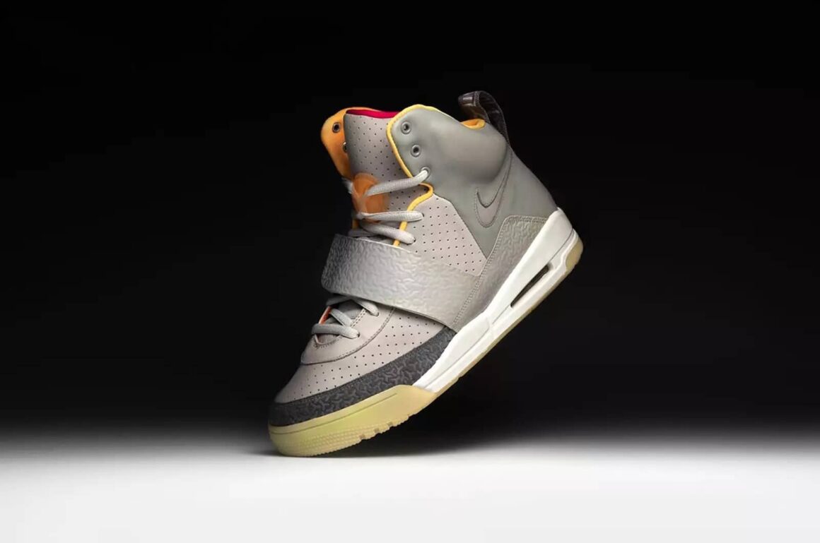 SIZE 스토어, 에어 이지 1 젠 그레이 드로우 Air YEEZY 1 Zen Grey Draw from Size