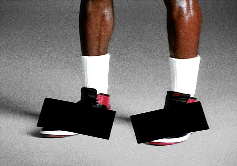 AIR JORDAN 1 COMMERCIAL: Banned! (1985)