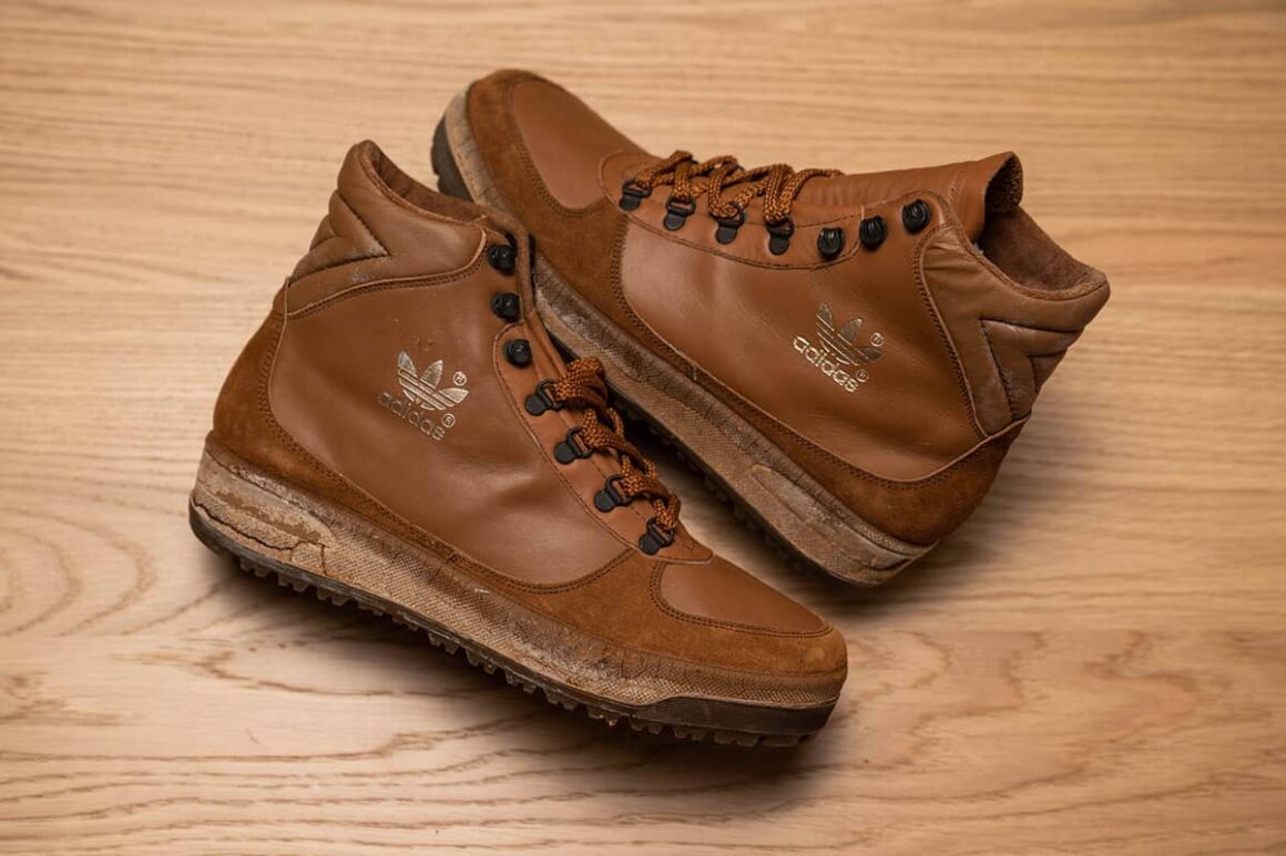 size 스토어가 소개하는 아디다스 빈티지 부츠 / size? previews adidas Originals archive Boot