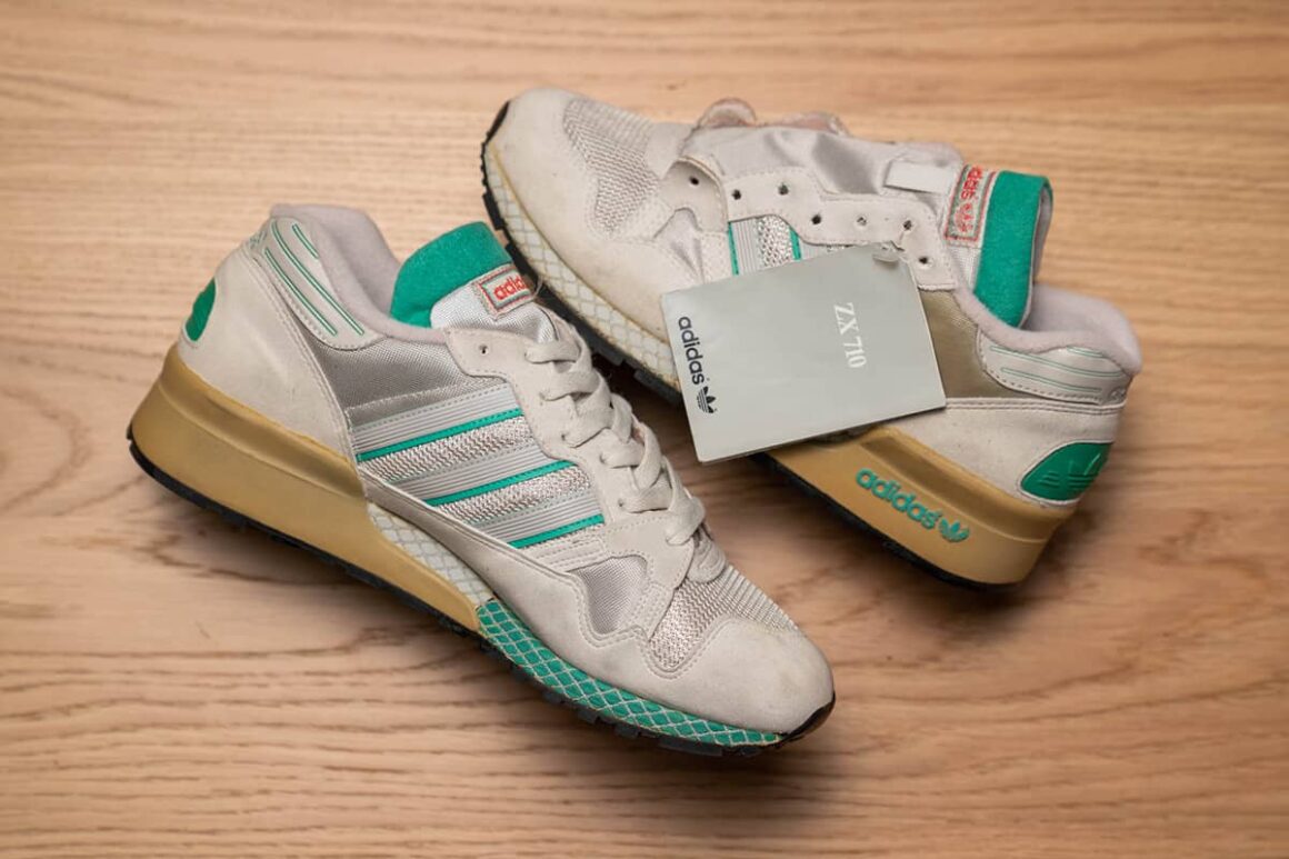 size 스토어가 소개하는 아디다스 빈티지 ZX 710 / size? previews adidas Originals archive ZX 710