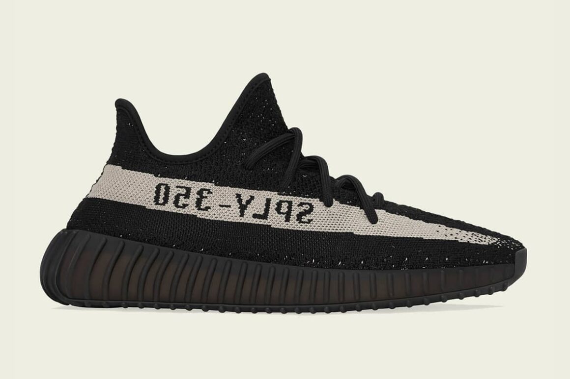 Yeezy Boost 350 V2 Oreo