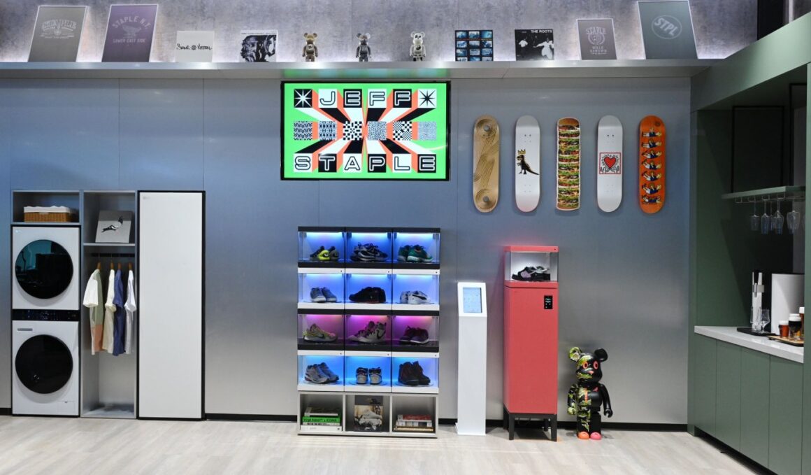 LG x 제프 스테이플 크리에이터 룸 LG x Jeff Staple Creators Room at CES 2023