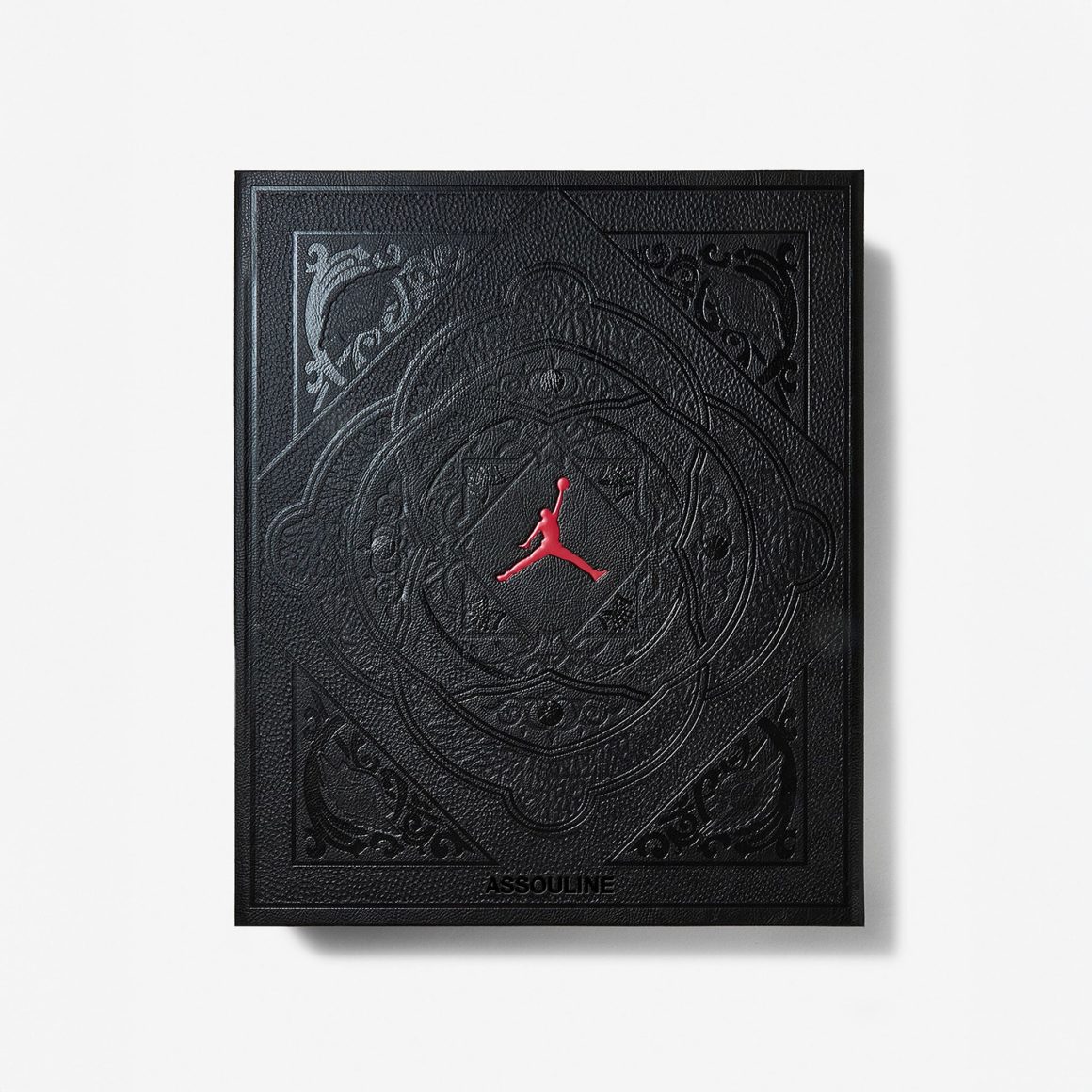 애슐린 출판사가 제작한 에어 조던 서적 울티메이트 에디션 사양 ≪Air Jordan≫ The Classics Collection