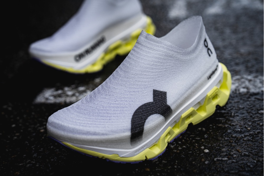 온 러닝의 라이트스프레이는 어디로 향할까? On Running LightSpray: Where Does the Innovation Go From Here? 2