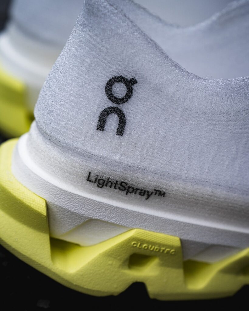 온 러닝의 라이트스프레이는 어디로 향할까? On Running LightSpray: Where Does the Innovation Go From Here? 3